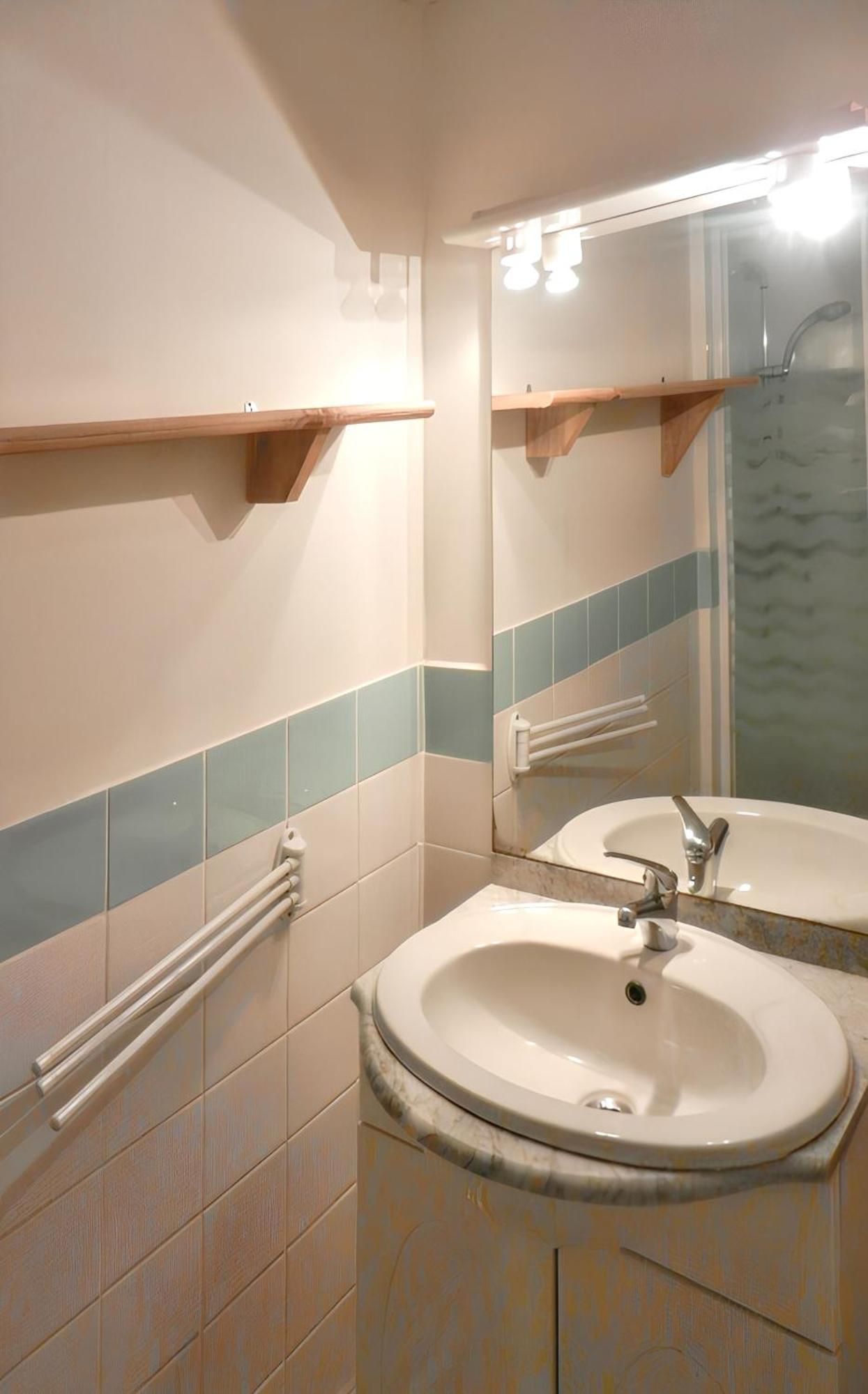 Appartement Charmant A Allevard Vue Montagne Piscine Partagee מראה חיצוני תמונה